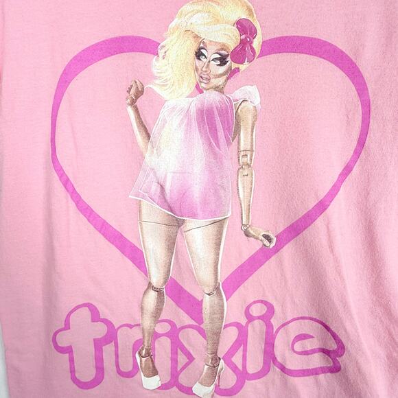 Drag Queen Merch Trixie Mattel Pink Doll Graphic T-Shirt S - Picture 4 of 6